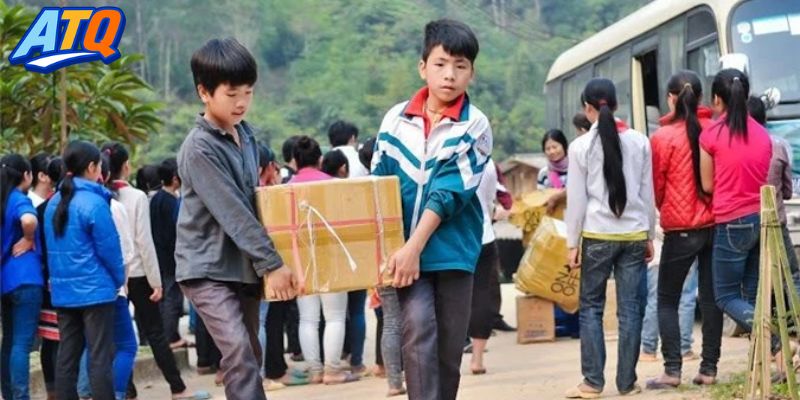 ATQ tổ chức các buổi khám chữa bệnh miễn phí